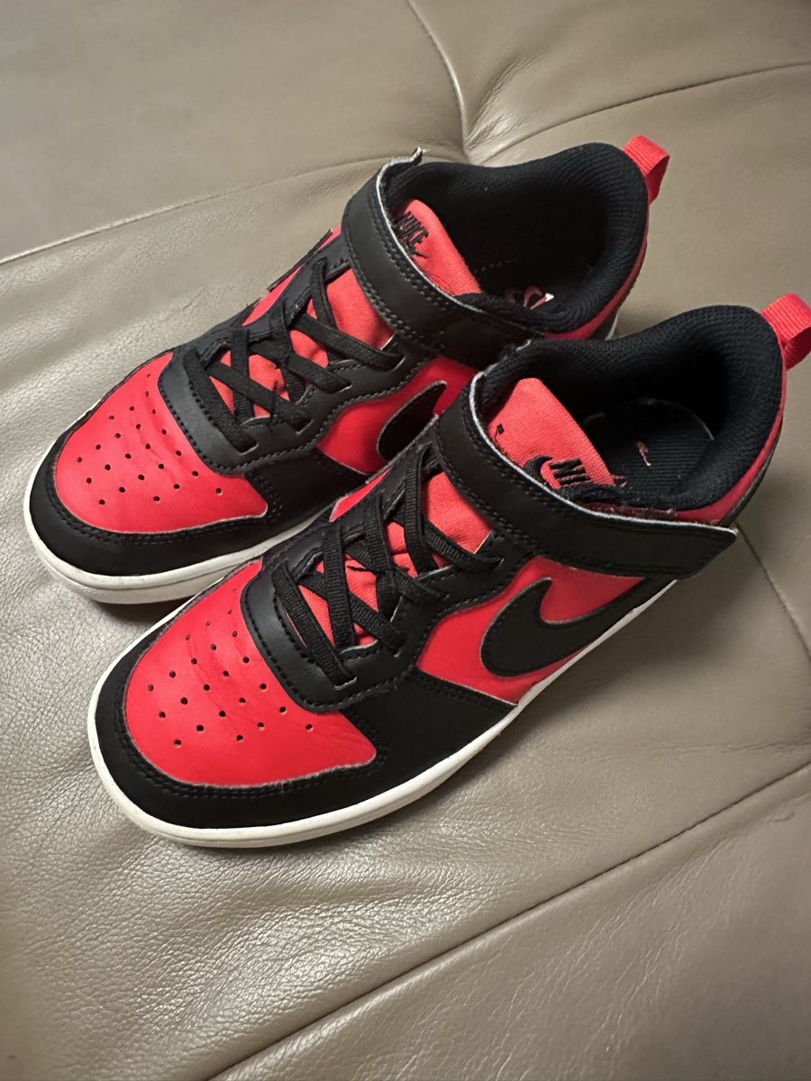Nike Scarpe per ragazzi: Nike Schuhe 34 – Usato da Zürich venduto da ege_2ghf