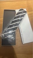 Cravate Porsche Design rayée, neuve dans sa boîte d'origine