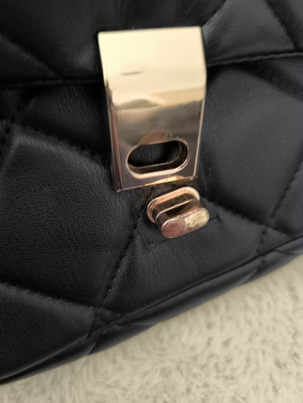 Borse & Zaini: kleine Handtasche schwarz  – Usato da Buchs SG venduto da Cor-Pie 2