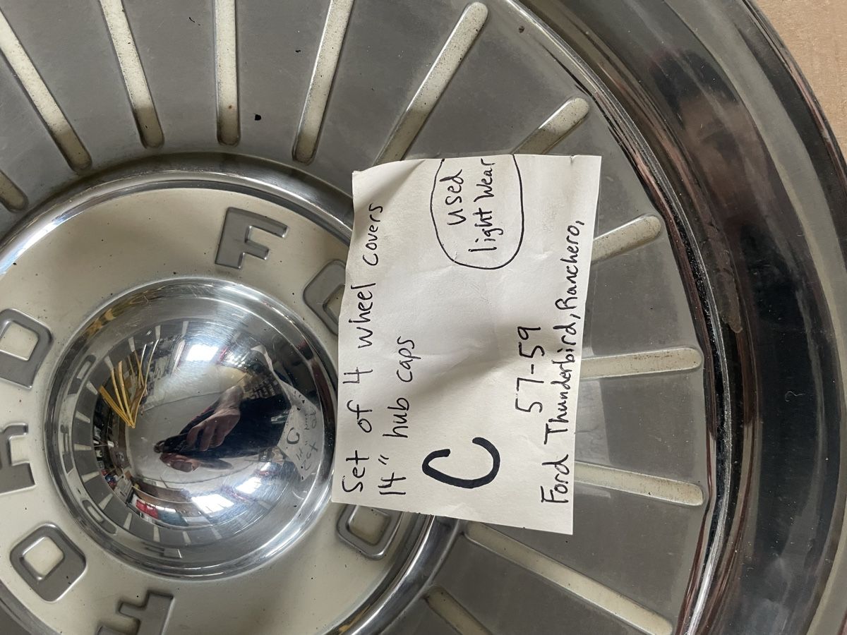 Ford Tutti pezzi di ricambio auto: Ford hub caps 14 zoll – Usato da Eggersriet venduto da faeh1999 3