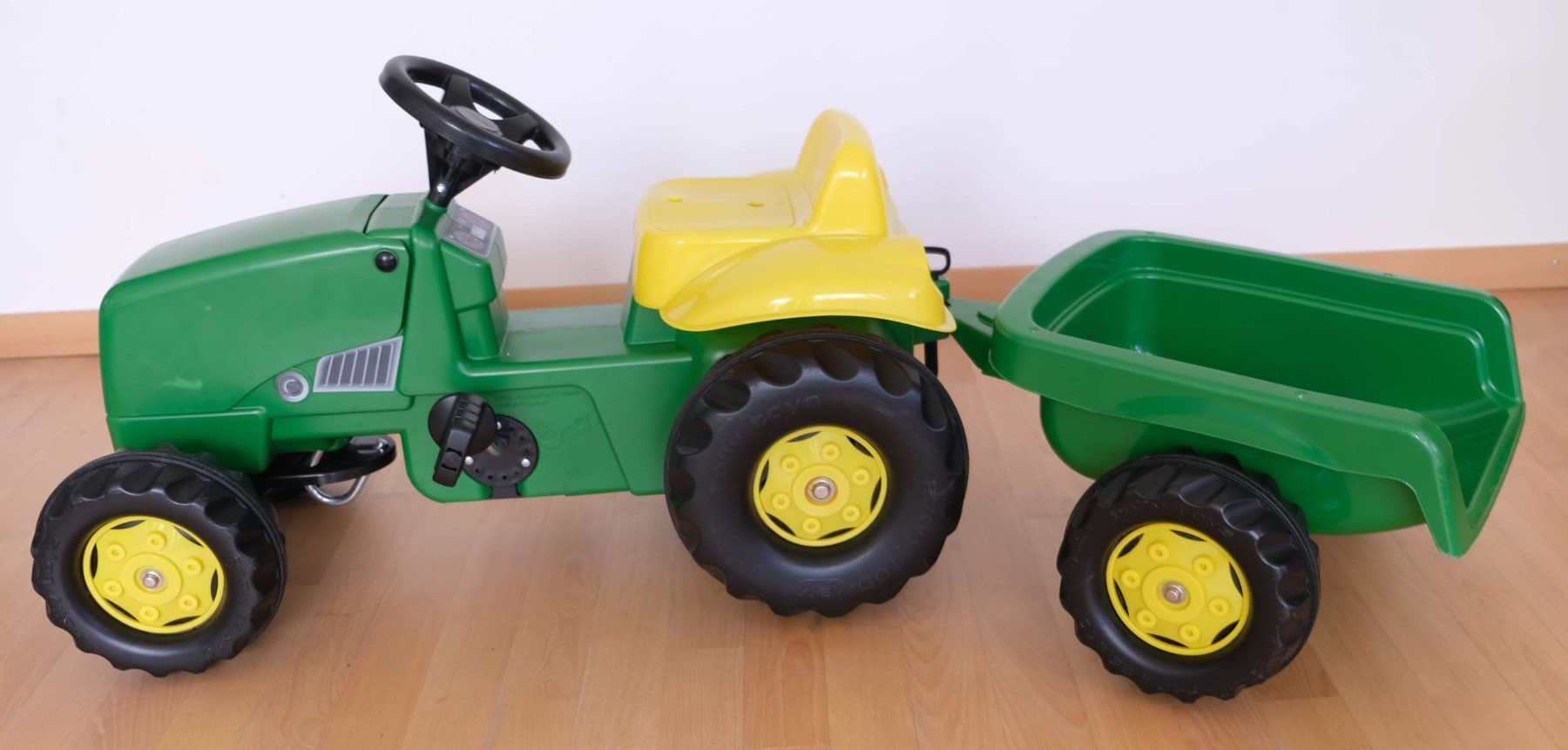 Rolly Toys Veicoli per bambini: Rolly Toys Trettraktor John Deere – Usato da Stäfa venduto da cka_5r5z 3
