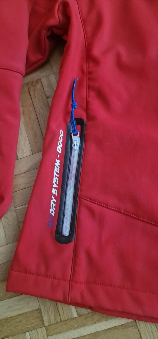 Jacken: Canadian Peak Softshelljacke Rot Gr. 4/XL - statt 159.- – Gebraucht aus Turbenthal von lau_2nrd 1