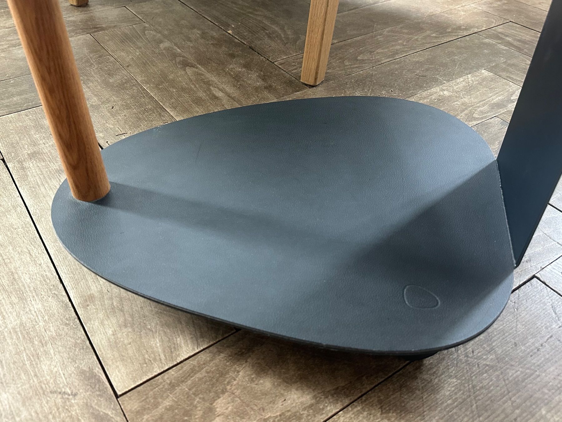 Comodini: Design Beistelltisch schwarz/Holz mit Rollen – Usato da Zürich venduto da leo_pyh7 3