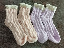 4 Paar " Kuschelsocken " neu