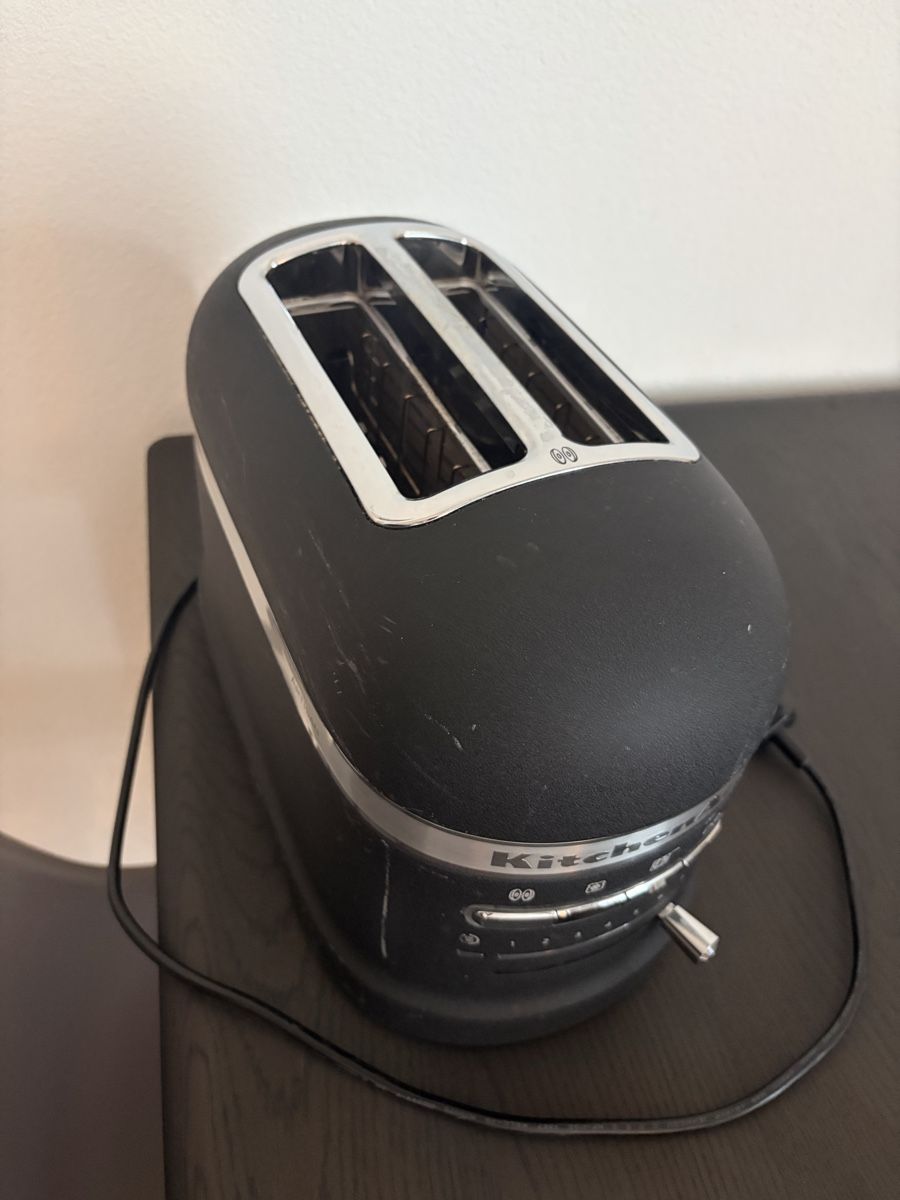 Kitchenaid Elettrodomestici da cucina: Kitcheaid toaster – Usato da Zürich venduto da JMima