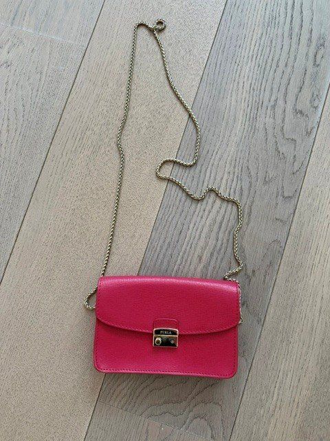 Furla Borse da donna: Furla Tasche Pink Leder mit Kette – Usato da Bern venduto da howi72
