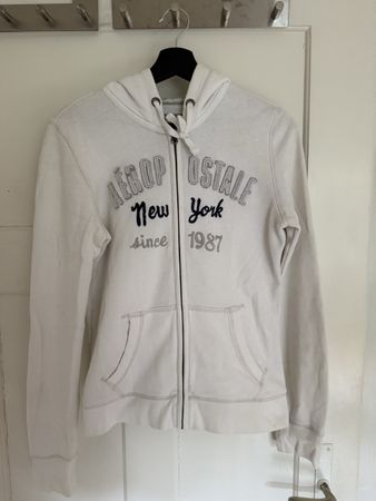 Jäckli/Hoodie Aeropostale Gr. M