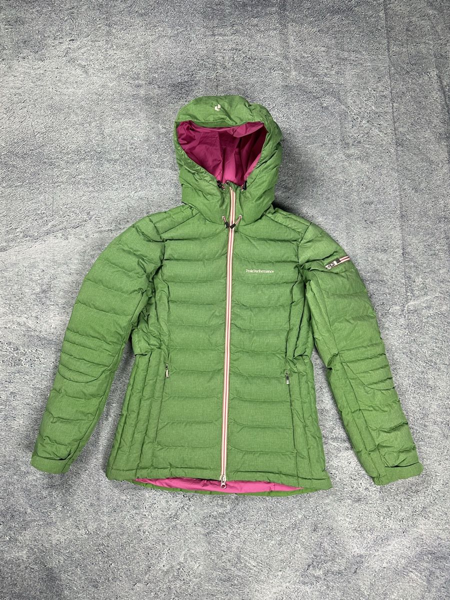 Peak Performance Giacche: Peak Performance Daunenjacke Gr.M, neuwertig – Usato da Luzern venduto da kim221080