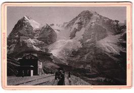 Fotografie Wengernalp, Bahnhof mit majes