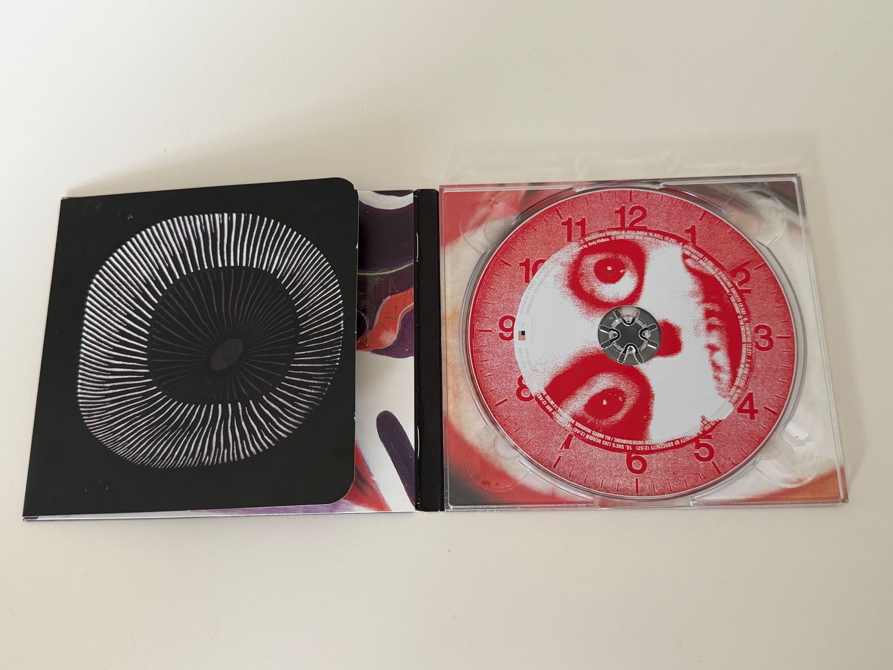 CDs: System of a Down - Hypnotize CD – Gebraucht aus Altstätten SG von sheamus 2