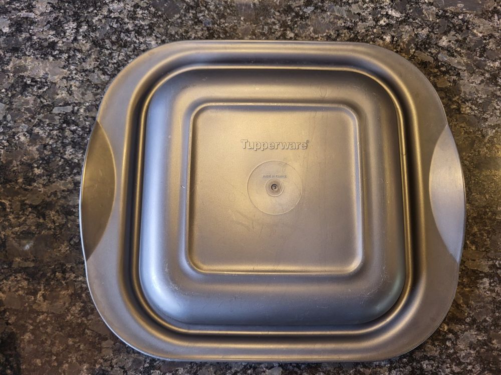 Tupperware UltraPro 2l mit Deckel | Kaufen auf Ricardo