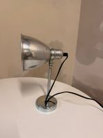 80er Jahre Retro Wandlampe aus Aluminium im Industrielook