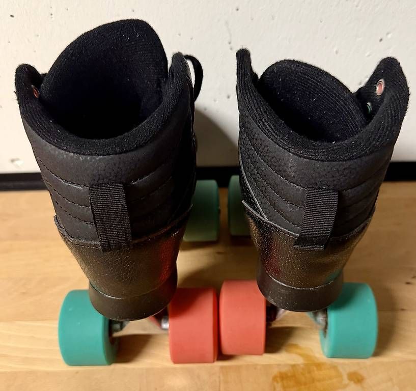 Pattini in linea & Pattini a rotelle: Oxelo Rollschuhe Grösse 32/33 – Usato da Witterswil venduto da faidel 2