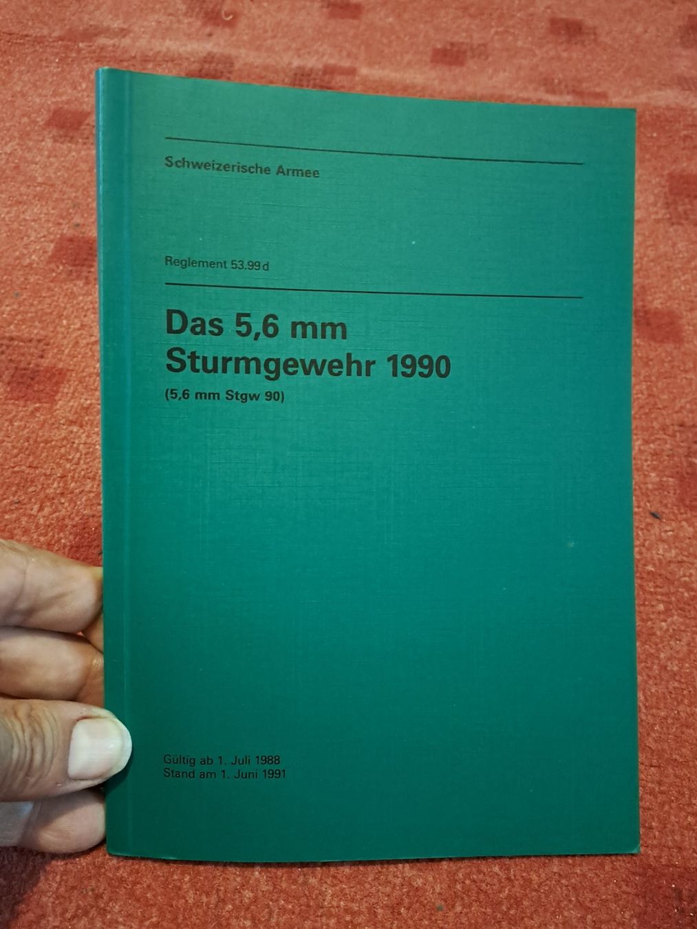 Libri: Reglement  " Das Sturmgewehr 90 " – Usato da St.Gallen venduto da Infanteriewerk 1