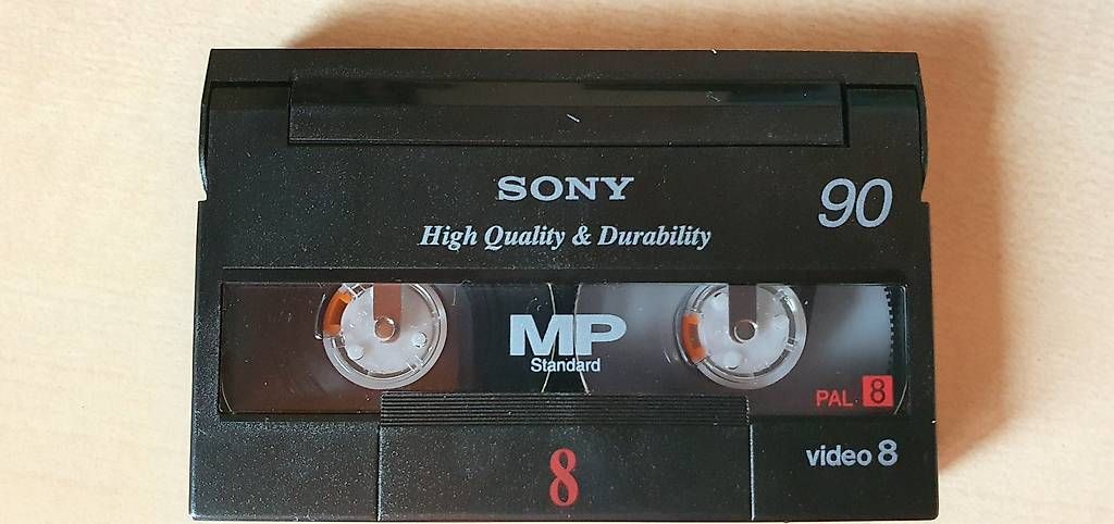 Musicassette: Video 8 Kasetten – Usato da Basel venduto da storchenricardo 1