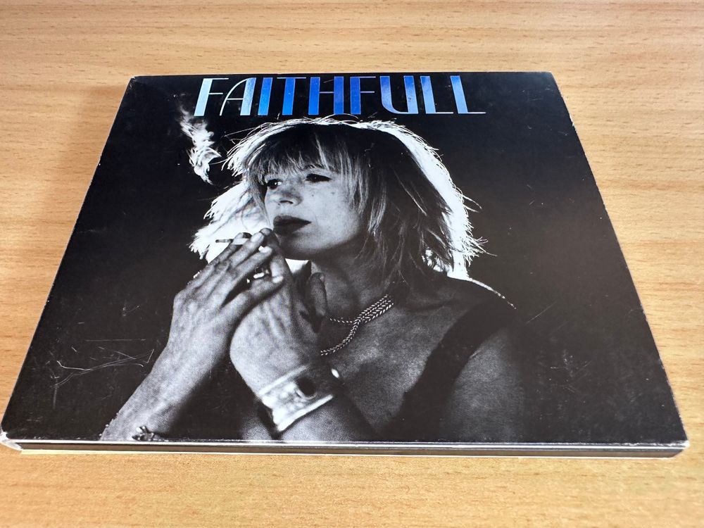 Marianne Faithfull – Faithfull - A Collection Of Her Best Re | Kaufen ...