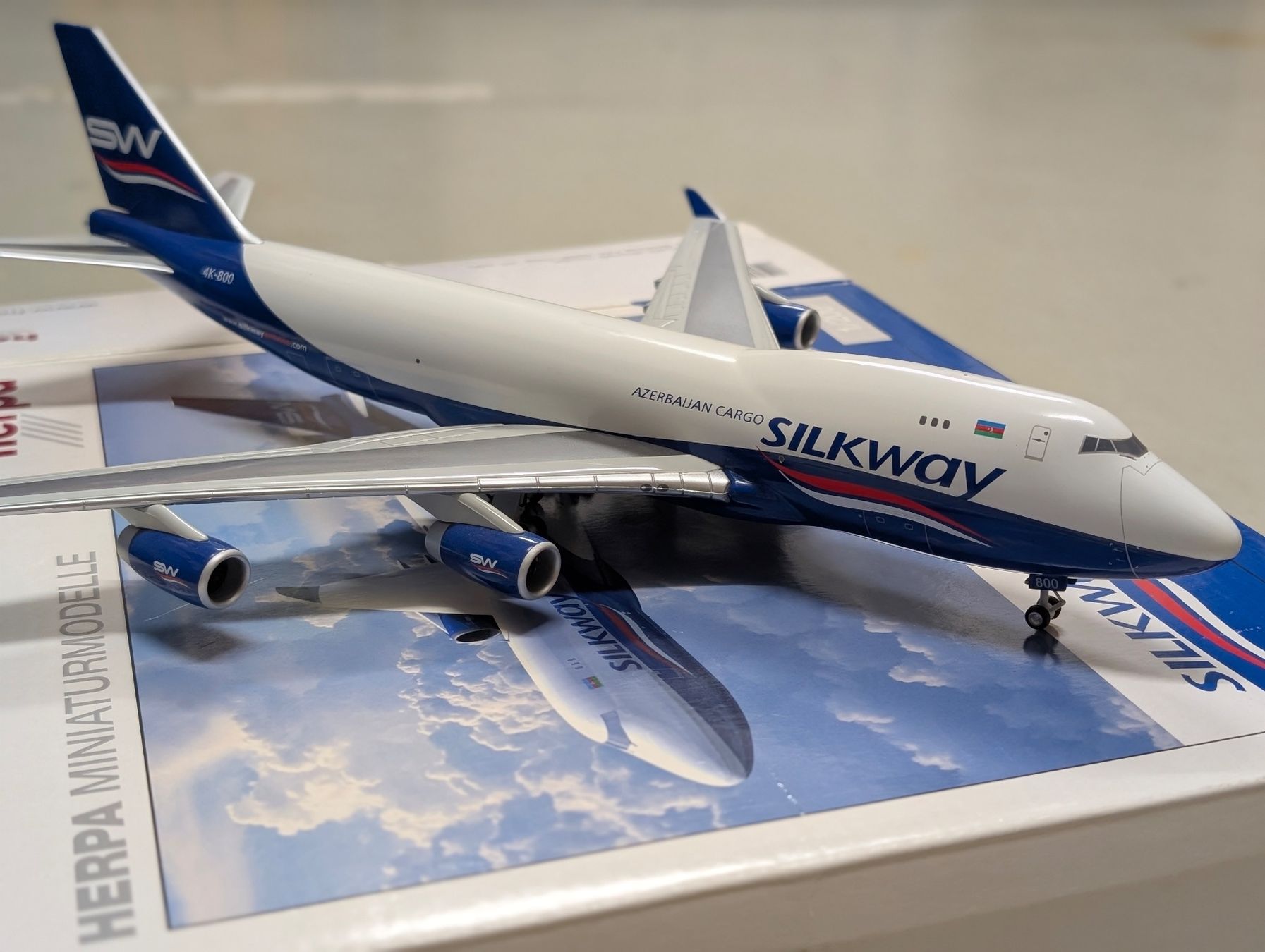 Herpa Kit di modellismo & Modellini statici: HERPA B747-400 Silkway 1:200 – Usato da Wallisellen venduto da Bigthings 2