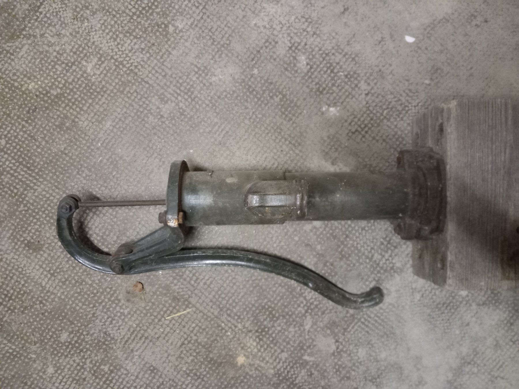 Pumpen & Teile: Handpumpe – Gebraucht aus Langendorf von markukne 2