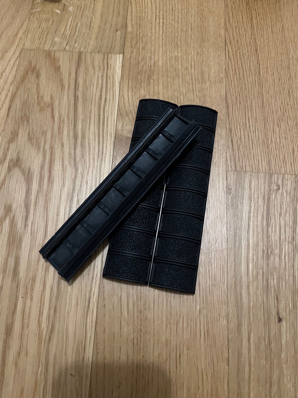 Tiro a segno: 3x Magpul XT Rail Panel Schwarz – Usato da Staufen venduto da phoenixmaster13 1