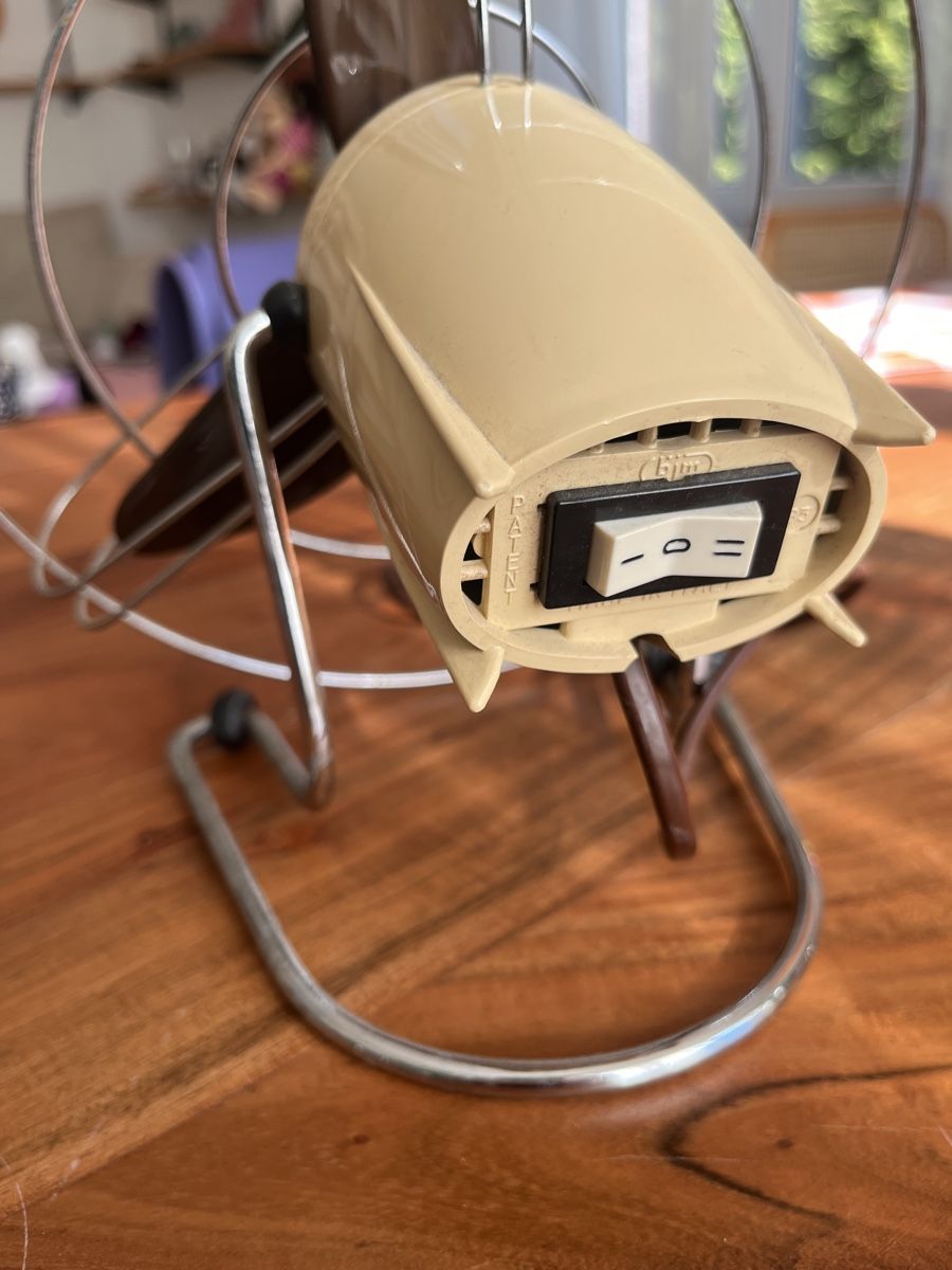 Ventilatori: Vintage Tischventilator - Made in Italy – Usato da Zürich venduto da Sandlo 2
