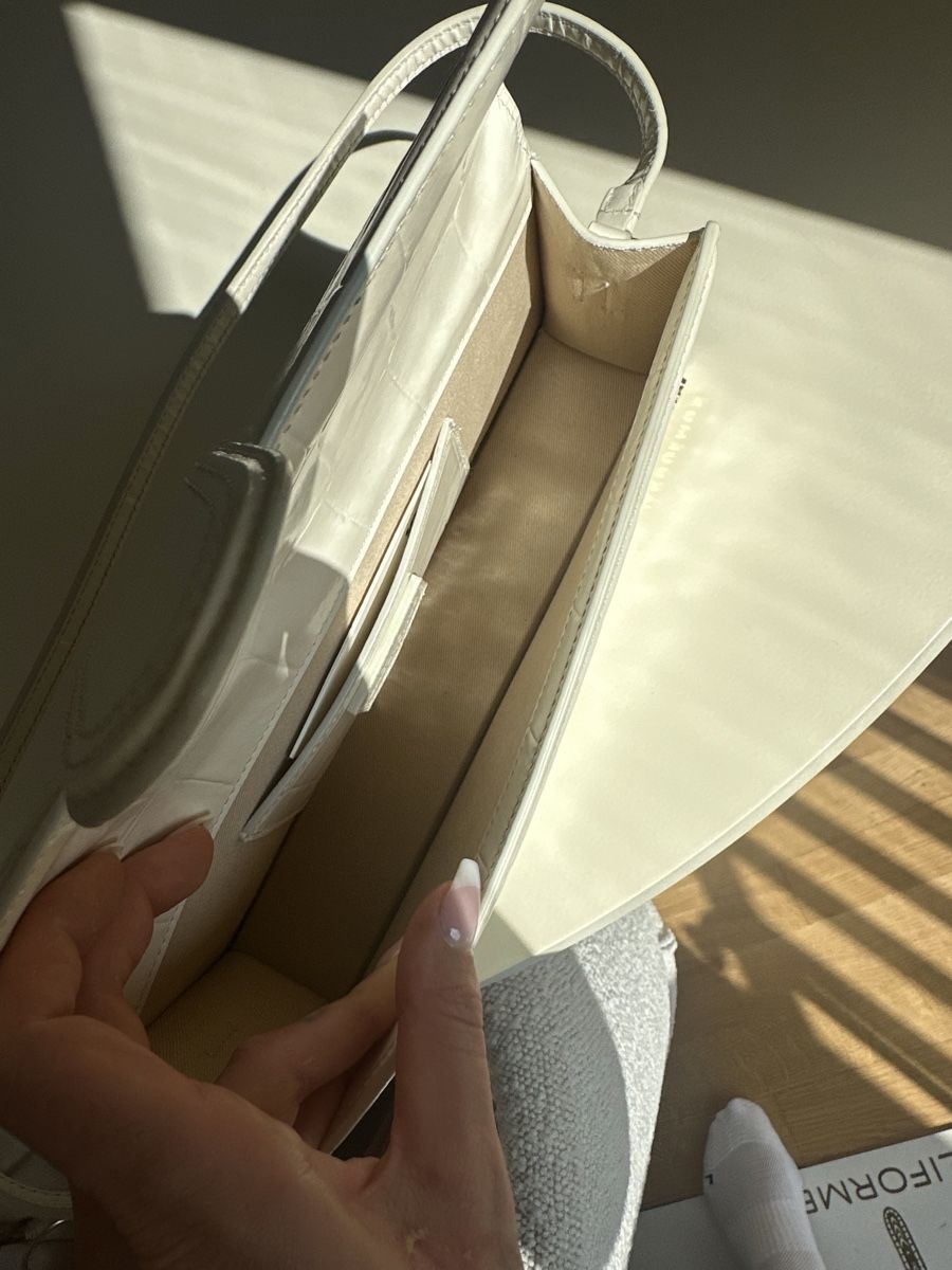 Jacquemus Sacs femmes: Jacquemus Handtasche – Neuf (Voir description) à Neuhausen am Rheinfall par jen_2bcj 7