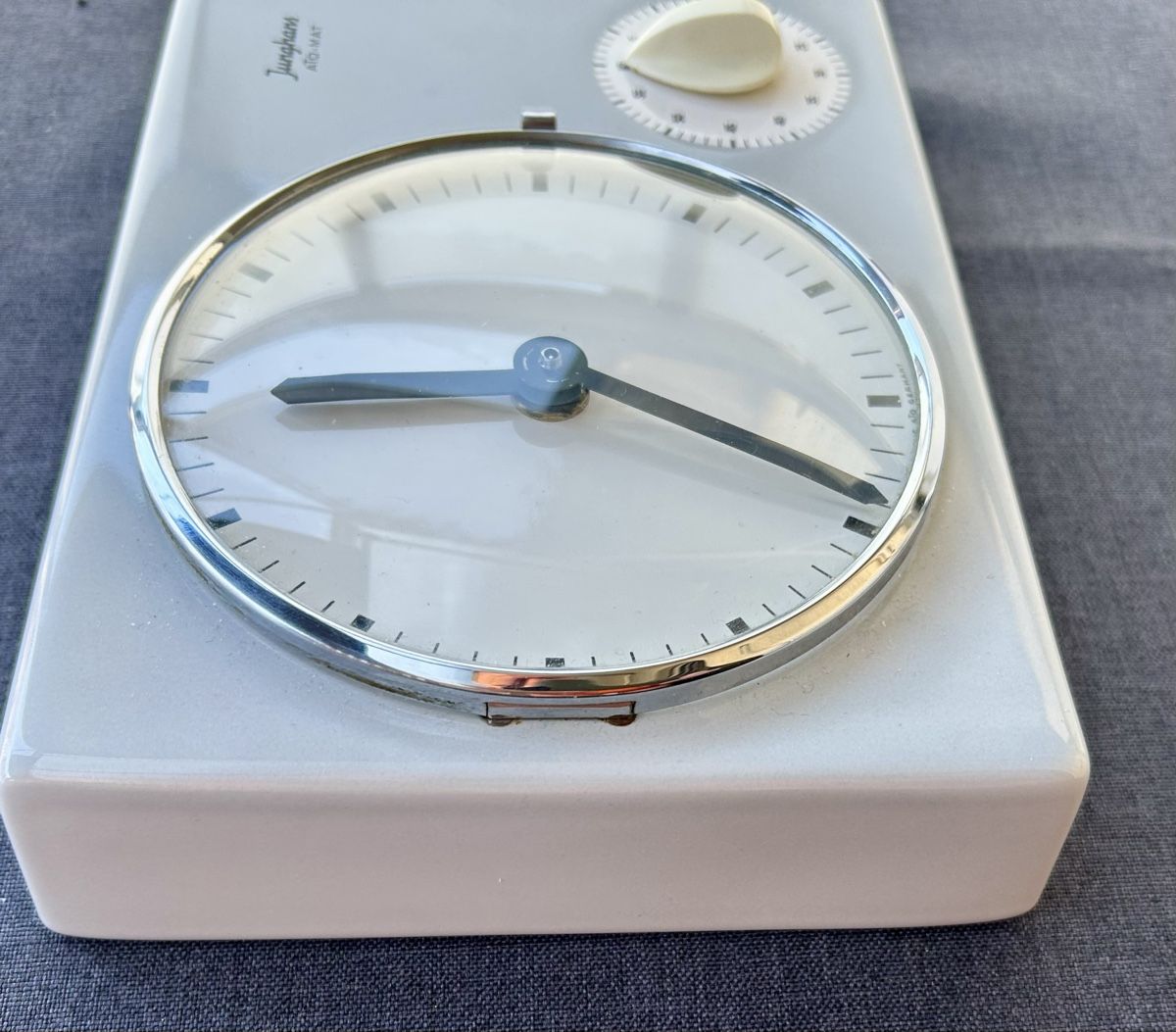 Junghans Orologi: Junghans Ato-mat Wanduhr Max Bill – Usato da Frauenfeld venduto da Colonia64 6