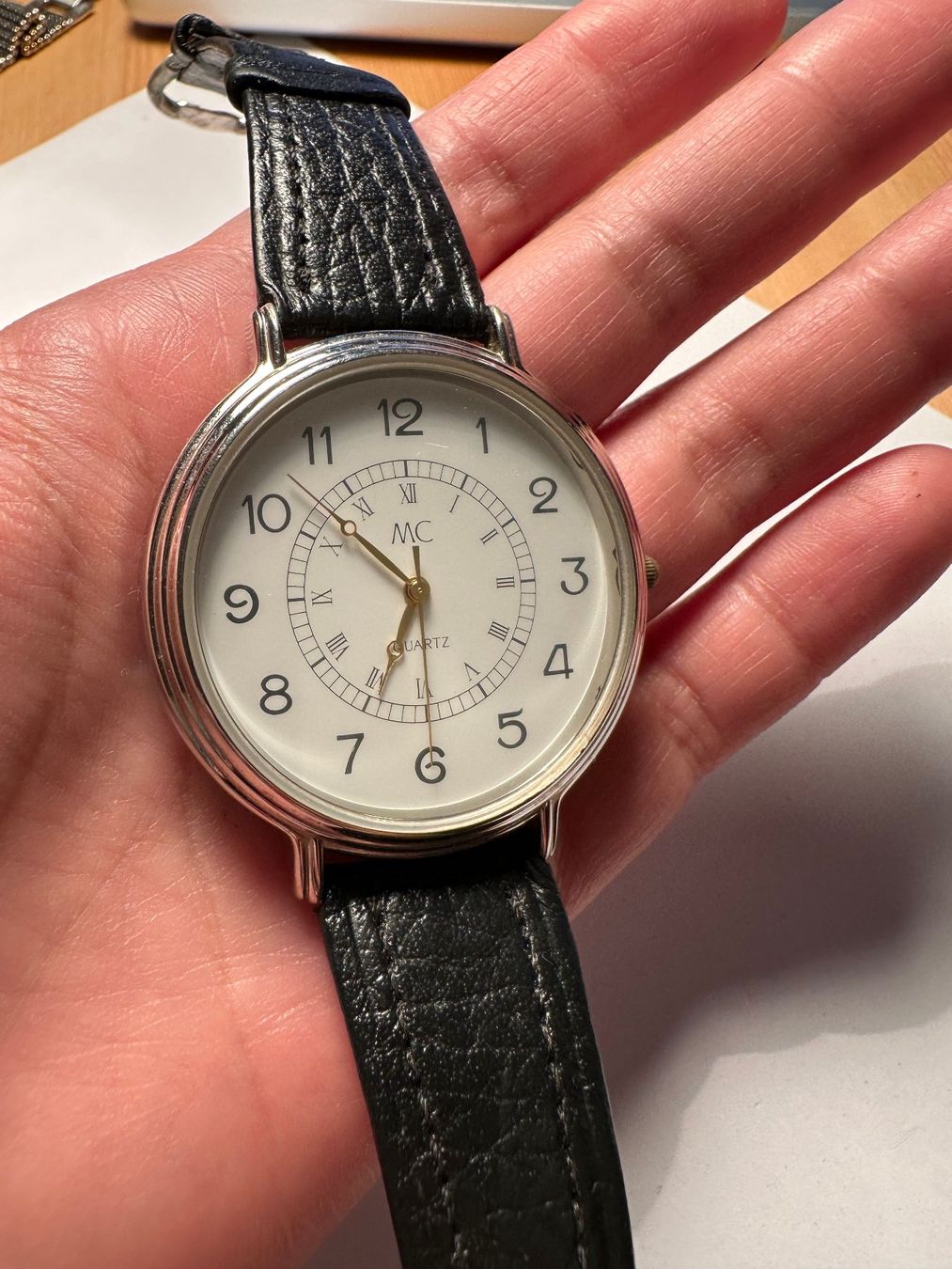 Armbänder & -reifen: MC Quarz Armbanduhr – Gebraucht aus Basel von fukuro 2