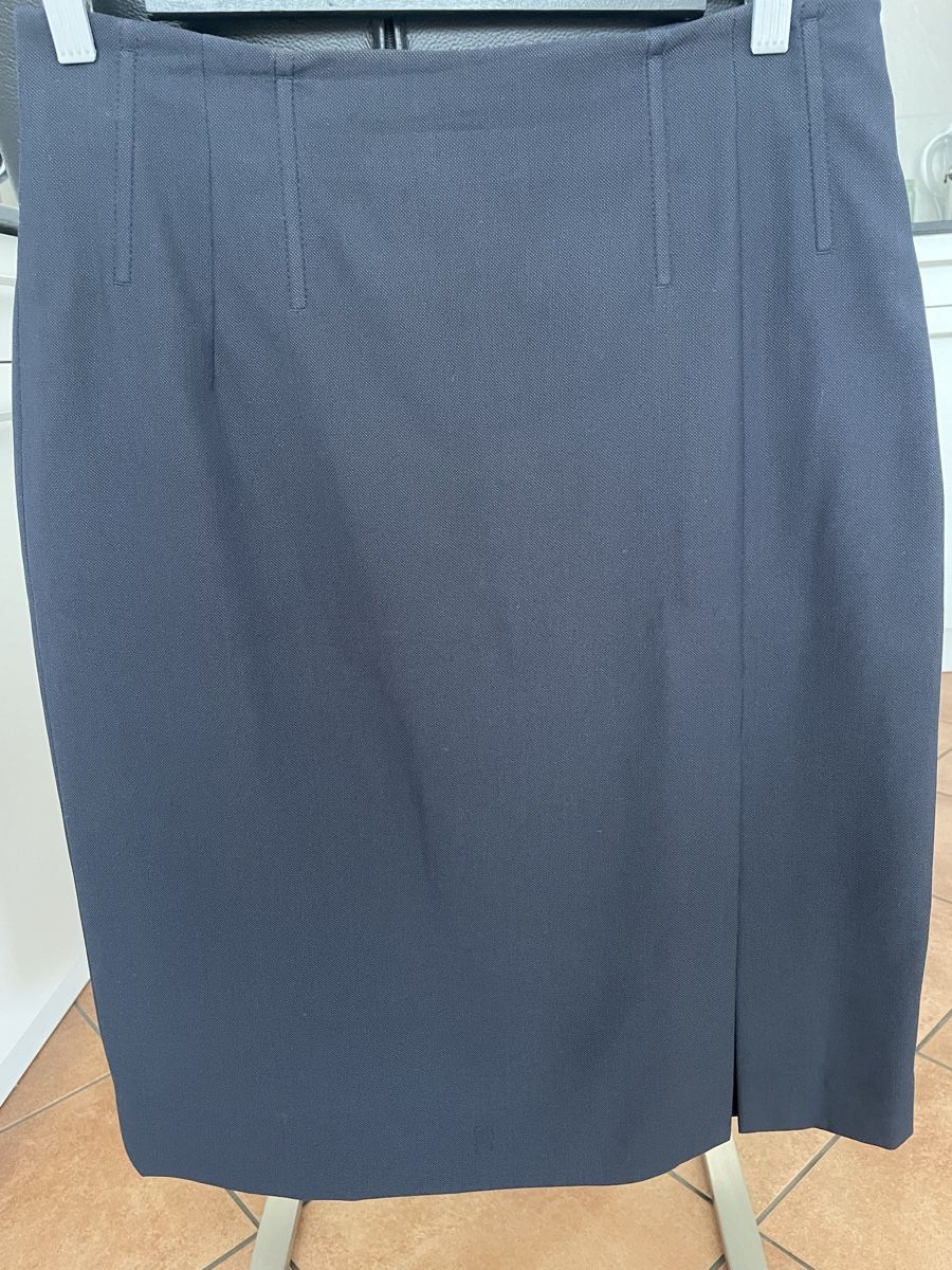 Marc Cain Ensembles & Tailleurs: Marc Cain Blazer mit Rock – D'occasion à Unterengstringen par Mielita75 1