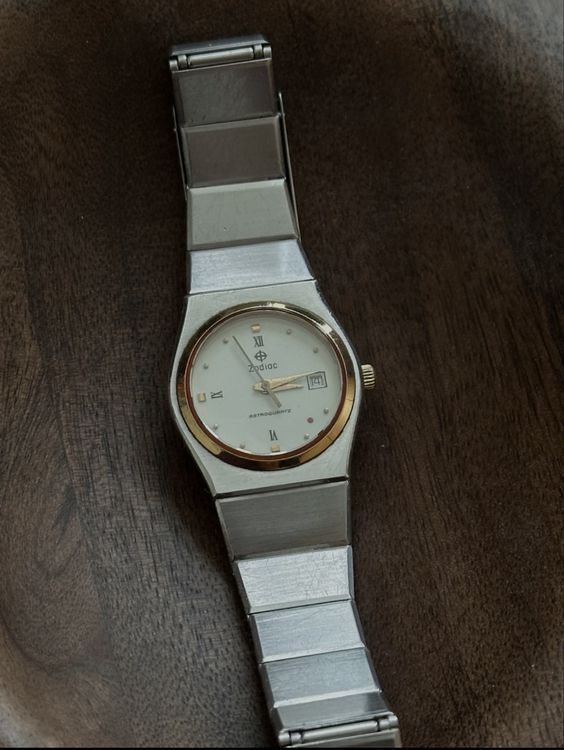 ZODIAC Astroquartz Uhr 80s Vintage Uhr (Gebraucht) in Zug für CHF 38 ...