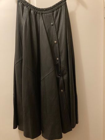 Schwarzer Leder Rock Gr. M, Vintage