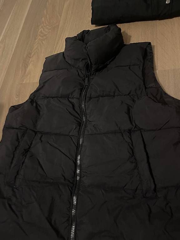 Gilet & Giacche senza maniche: Weste / Gilet  – Usato da Düdingen venduto da sahli89