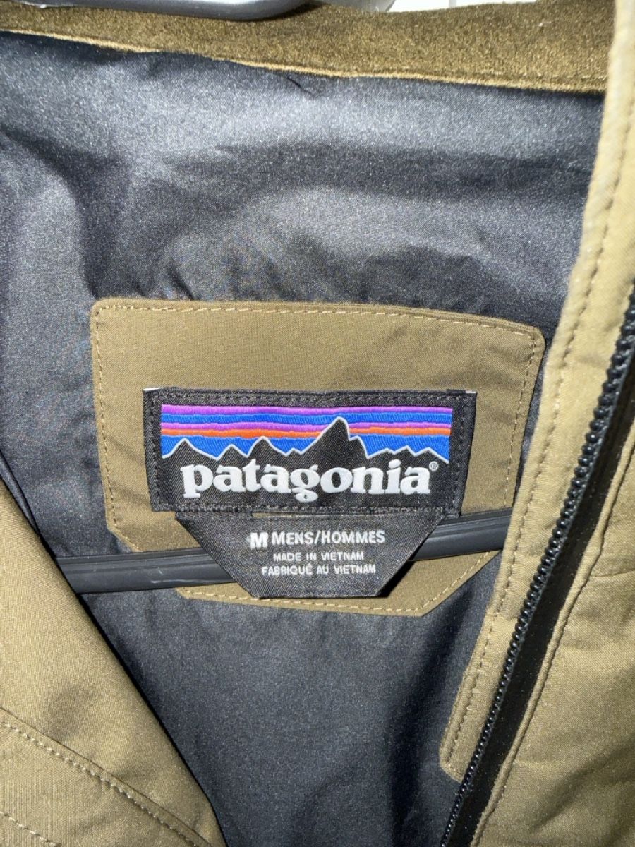 Patagonia Giacche: Patagonia Down Jacket Olive Green Like New Condition – Usato da Zürich venduto da flo_2wkz 1