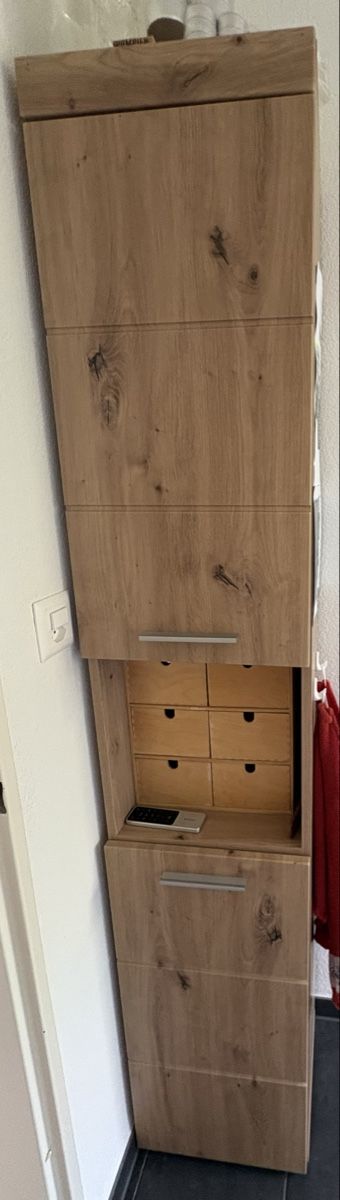 Cucine complete: Hochschrank Bad / Küche – Usato da Rüschlikon venduto da Heilmann 1