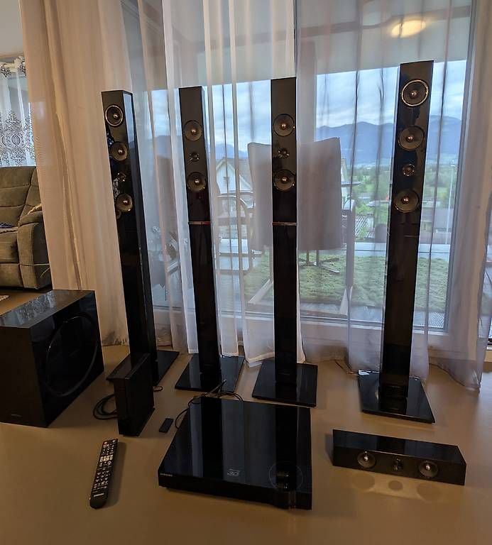 Samsung Home Cinema: 5.1 Heimkinosystem Samsung HT-C6930W – Difettoso da Uznach venduto da Supermitglied