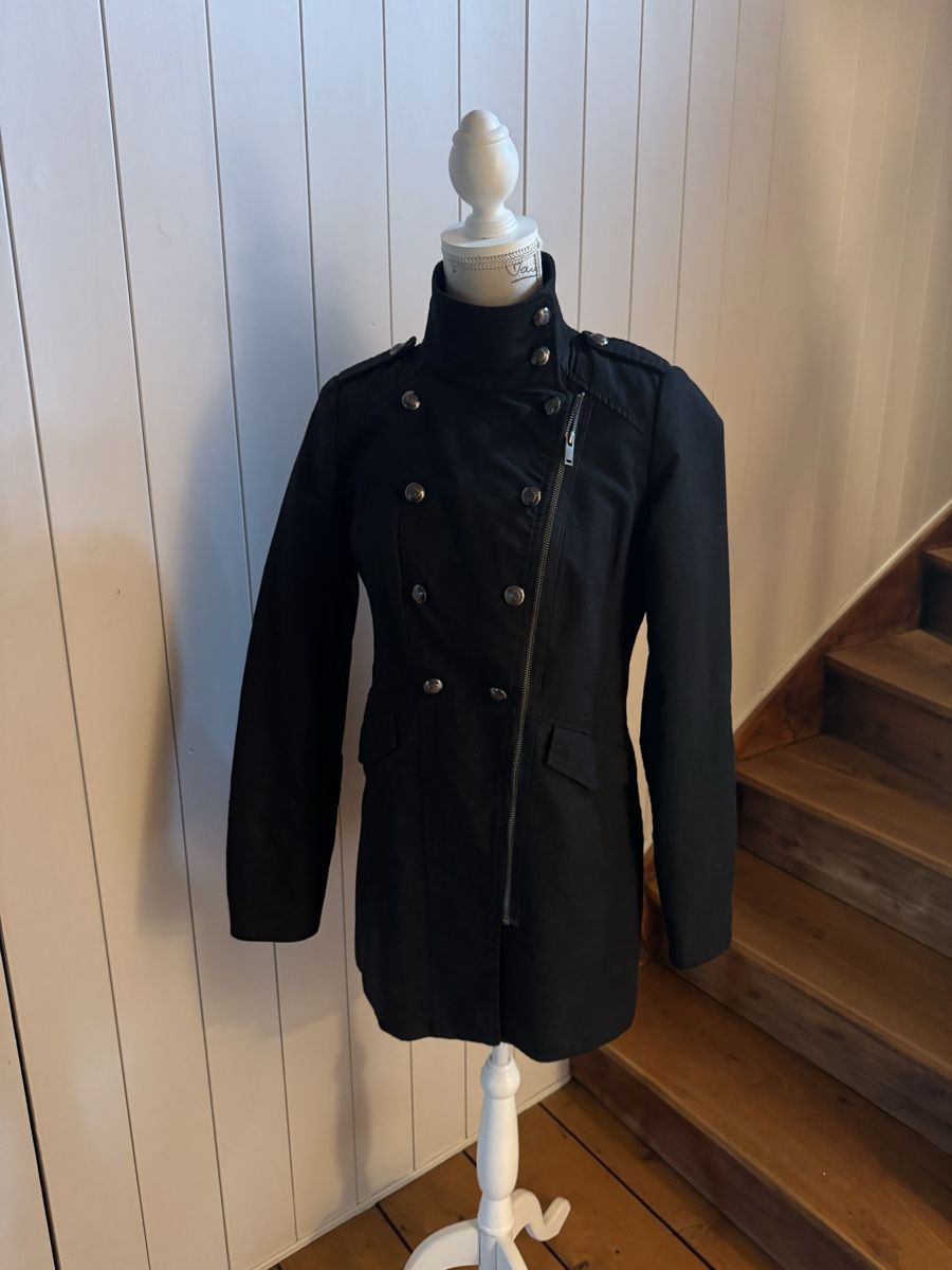 Promod Jacken & Mäntel: Leichte Jacke Schwarz aus Baumwolle, Grösse 36 – Gebraucht aus Cham von matap1 1