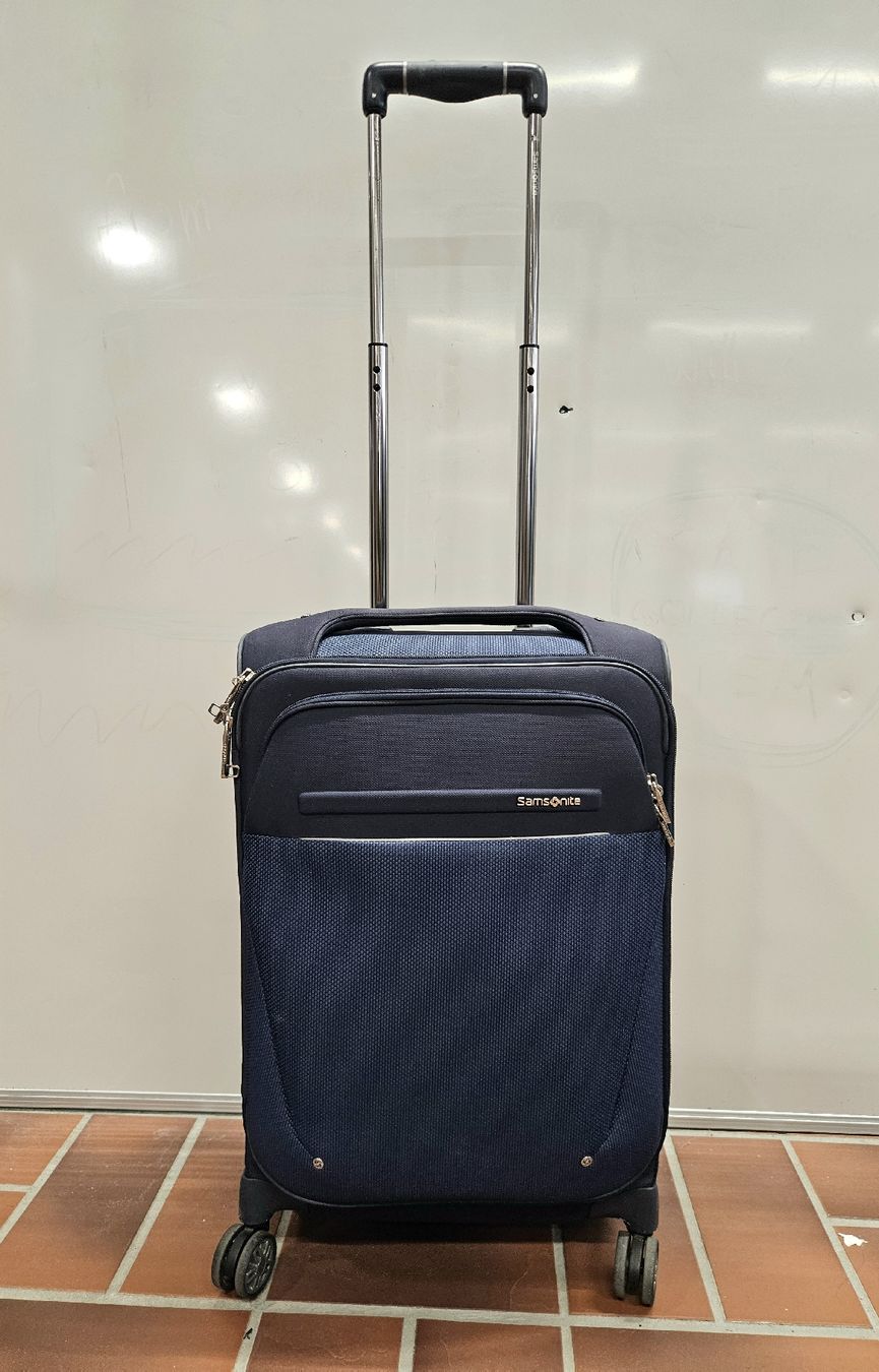 Samsonite Valigie: Samsonite B-Lite Icon Spinner 63/23 55-62L trolley bag – Usato da Genève venduto da zeroday 1