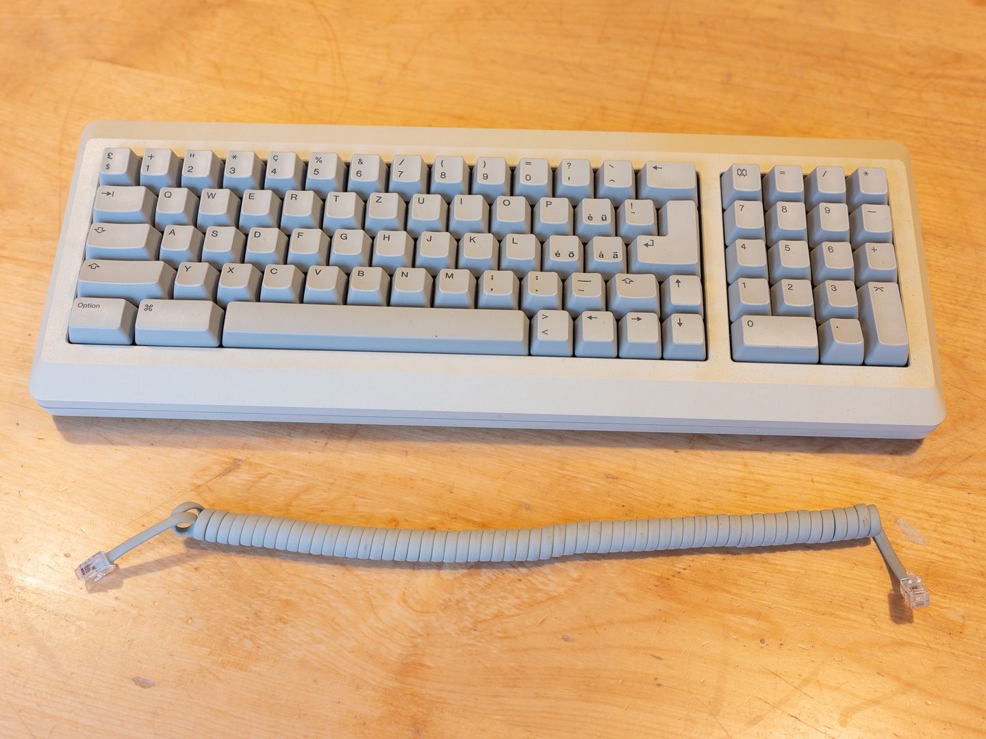 Apple PCs: Apple Macintosh Plus – Gebraucht aus Schafisheim von  3