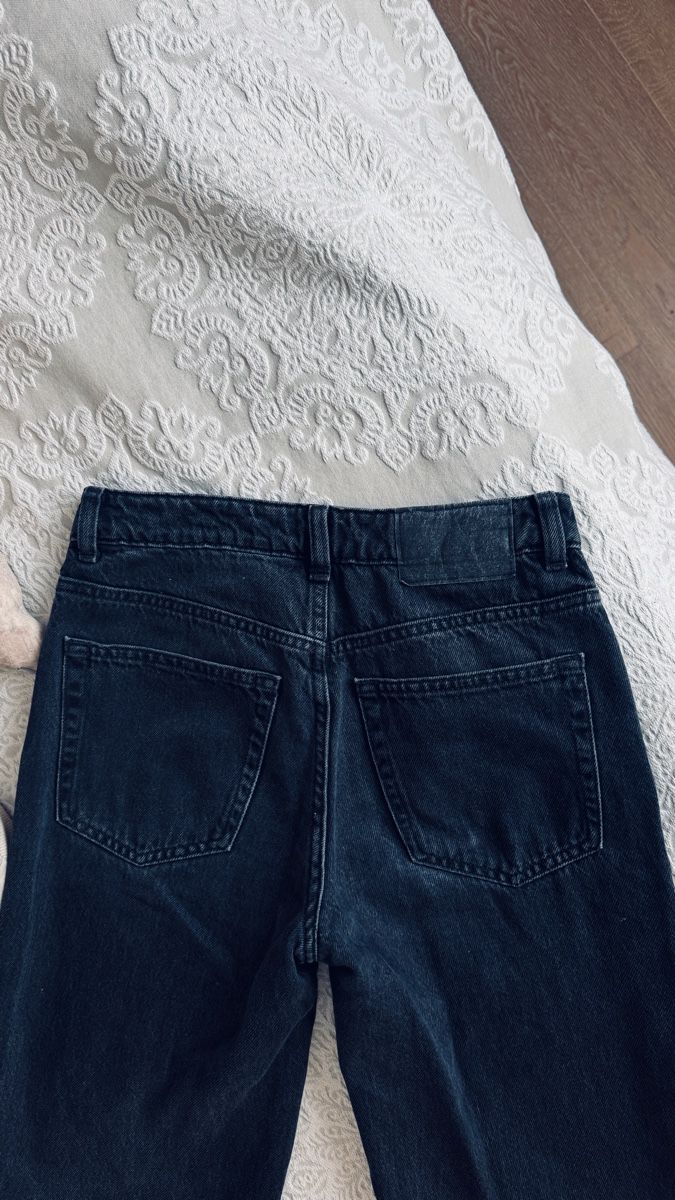 H&M Jeans: Jeans Wide Leg Style – Neu (gemäss Beschreibung) aus Hünenberg See von Schulers 5