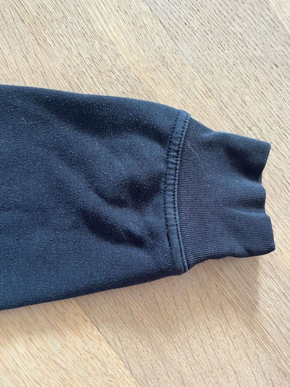 Nike Maglioni & Felpe: Nike Jäckchen/Pulli schwarz – Usato da Laupen BE venduto da lee_ym6v 5
