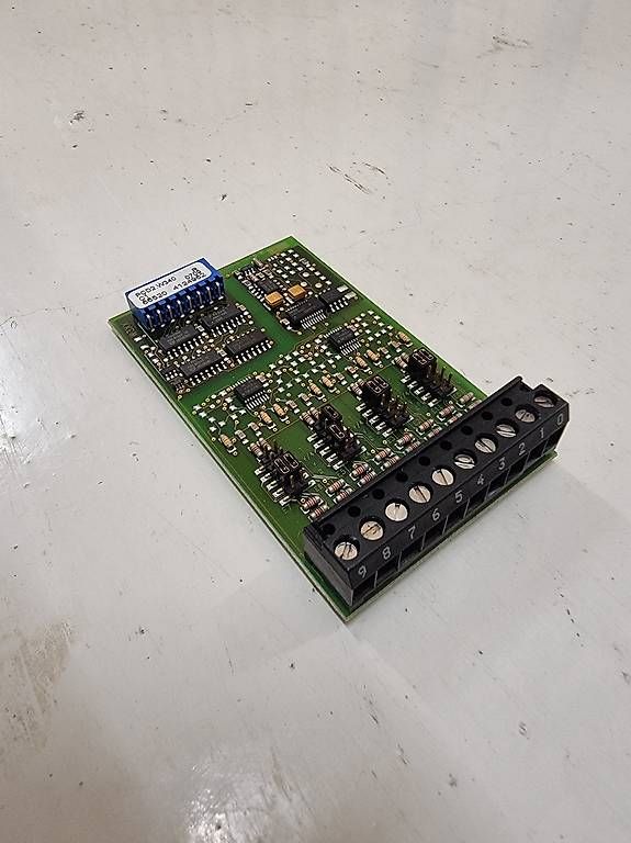 Sistema di controllo: SAIA-BURGESS Analoges Eingangsmodul PCD2.W340 – Usato da Affoltern am Albis venduto da cveco 3