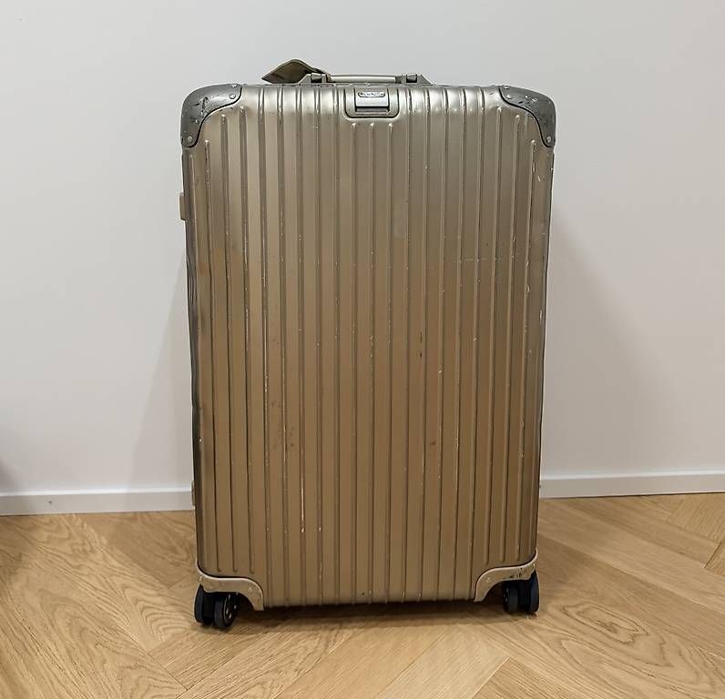 Reisekoffer: Rimowa Koffer Topas 7 – Gebraucht aus Roggwil TG von est_r5x7