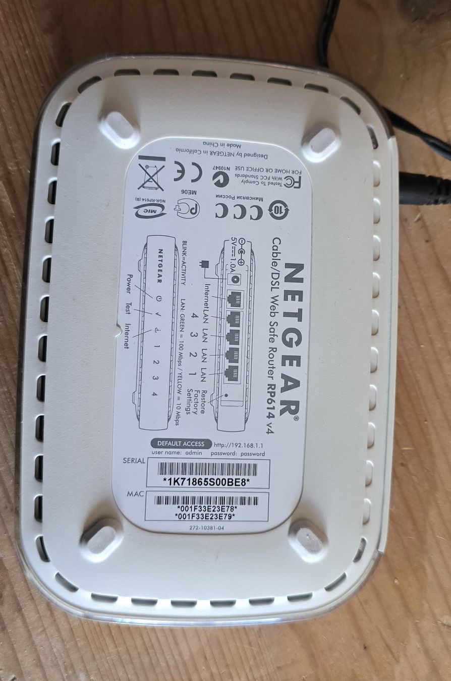 Netgear Modem & Router: routeur Netgear – Usato da Grandevent venduto da Ganesha25
