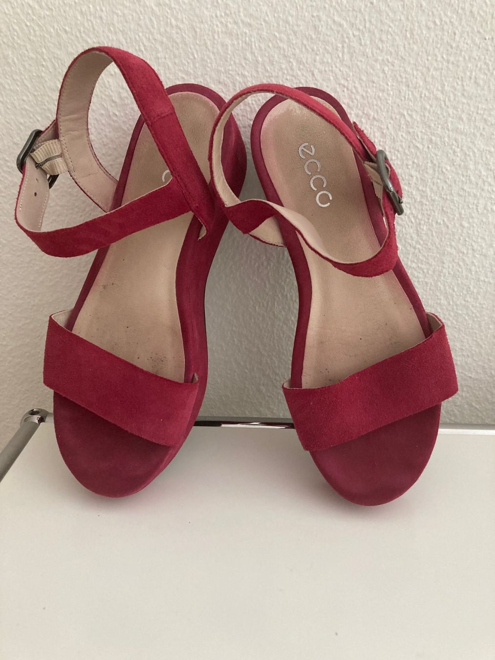 Ecco Scarpe da donna: Wildleder-Sandale pink von Ecco – Usato da Horgen venduto da Willdichhaben 3