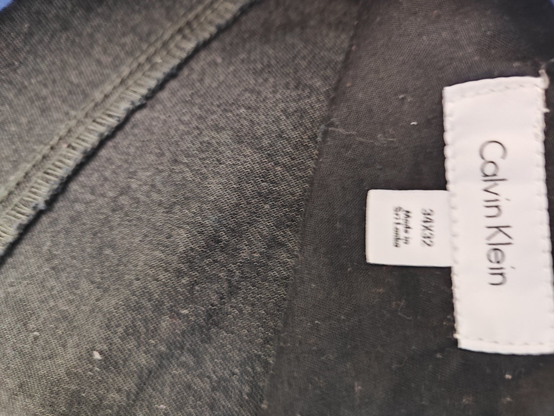 Calvin Klein Pantaloni: CK Herrenhose GR 43/32 – Usato da Langnau am Albis venduto da Judithsebi 3