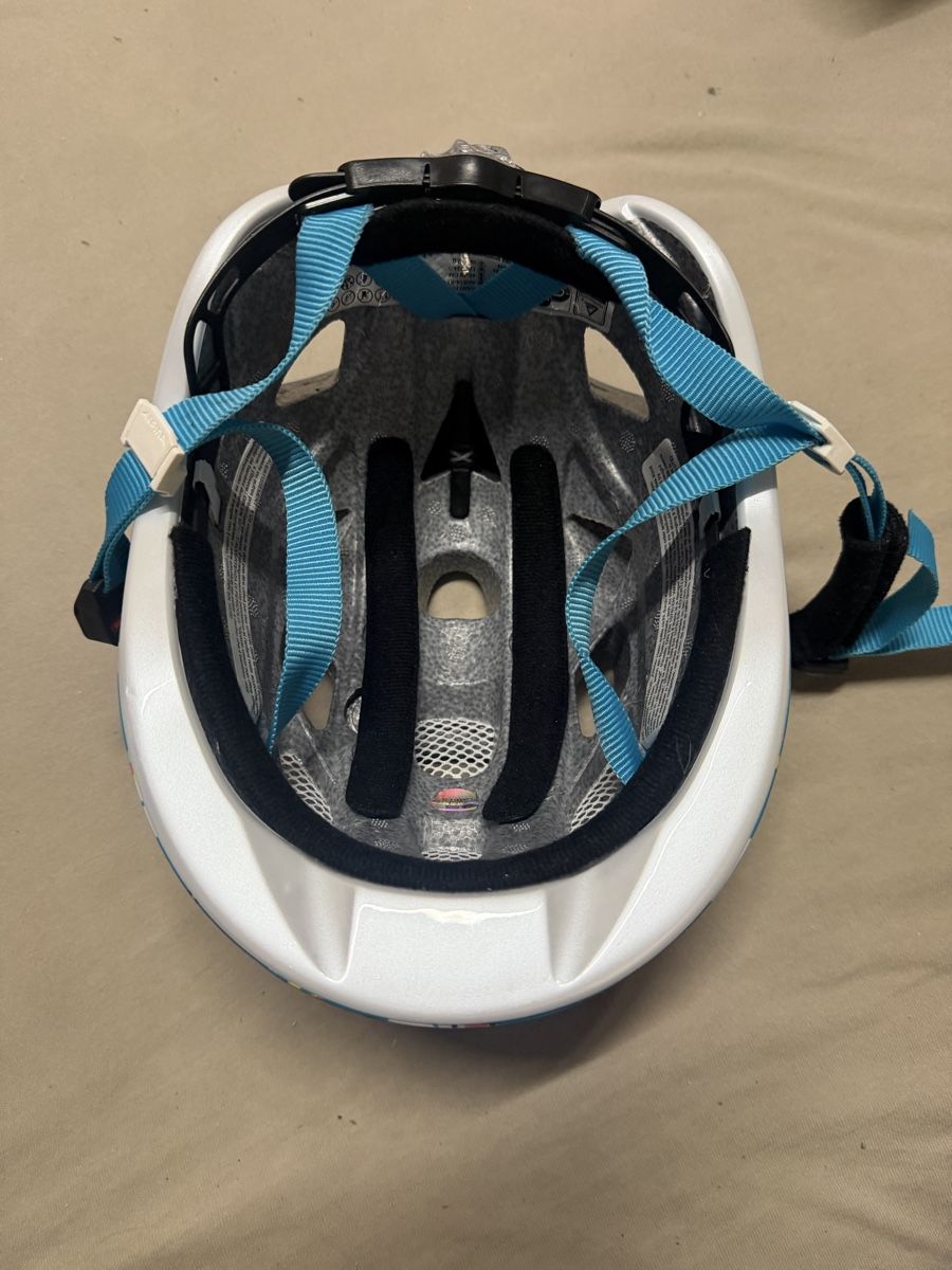 Alpina Caschi: Kinder Helm Alpina Einhorn blau – Usato da Uetendorf venduto da steinmann90 1