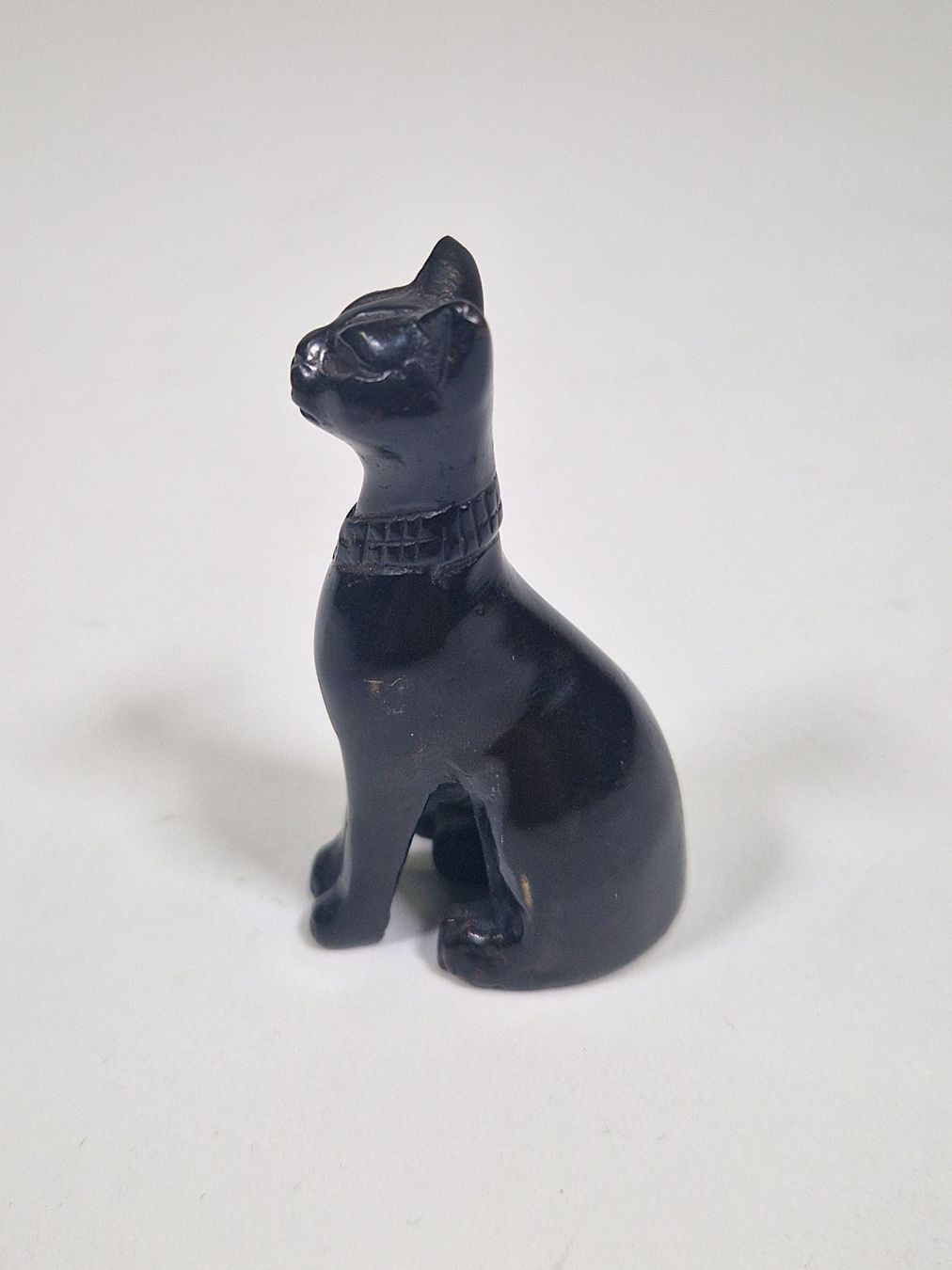 Figuren: Ägyptische bastet-Katzenstatue – Gebraucht aus Zollikofen von Restwert_Zollikofen 2