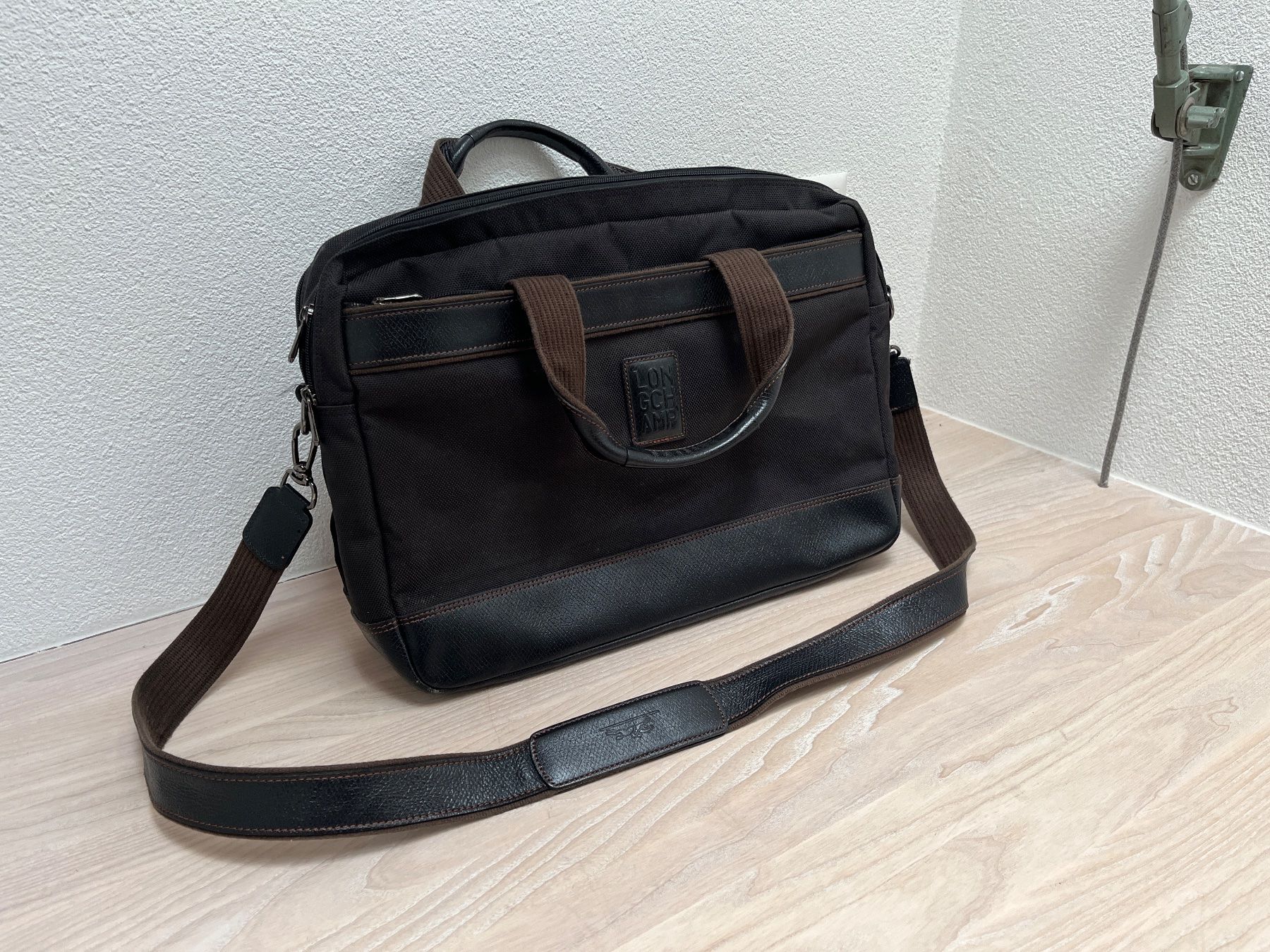 Longchamp Valigie & Borse: LONGCHAMP Paris Aktentasche L Boxford Canvas – Usato da Humlikon venduto da snowpeak101 1
