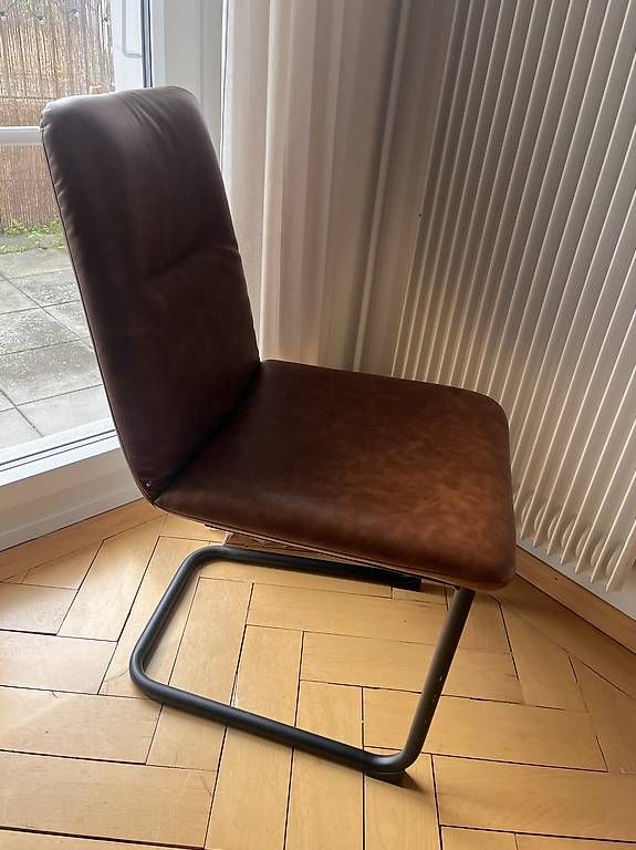 Stühle: Stuhl – Gebraucht aus Bern von nad_8dvc 1