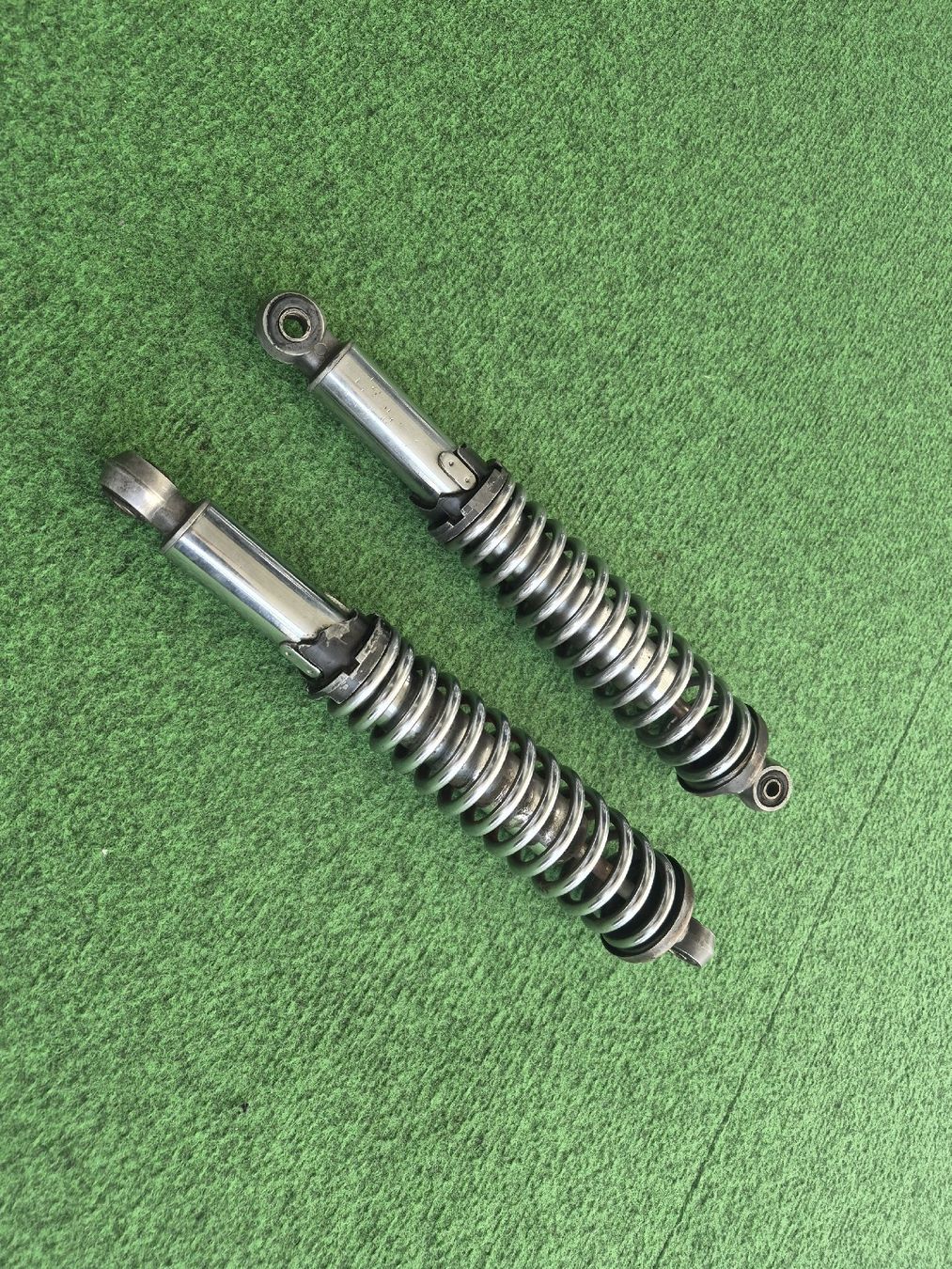 Puch Parti ricambio per ciclomotori: Puch/Sachs Stossdämpfer verstellbar 33cm – Usato da Belp venduto da intru 1