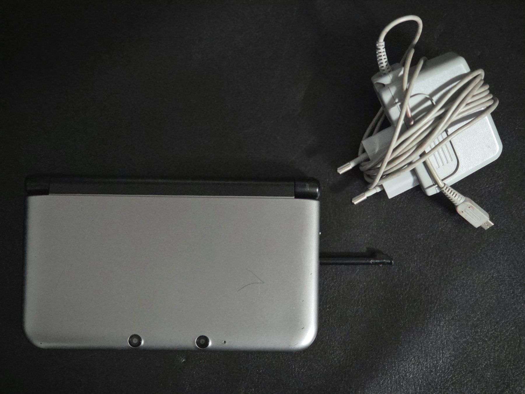 Nintendo Console: NINTENDO 3DS XL | GREY – Usato da Bellinzona venduto da egemon